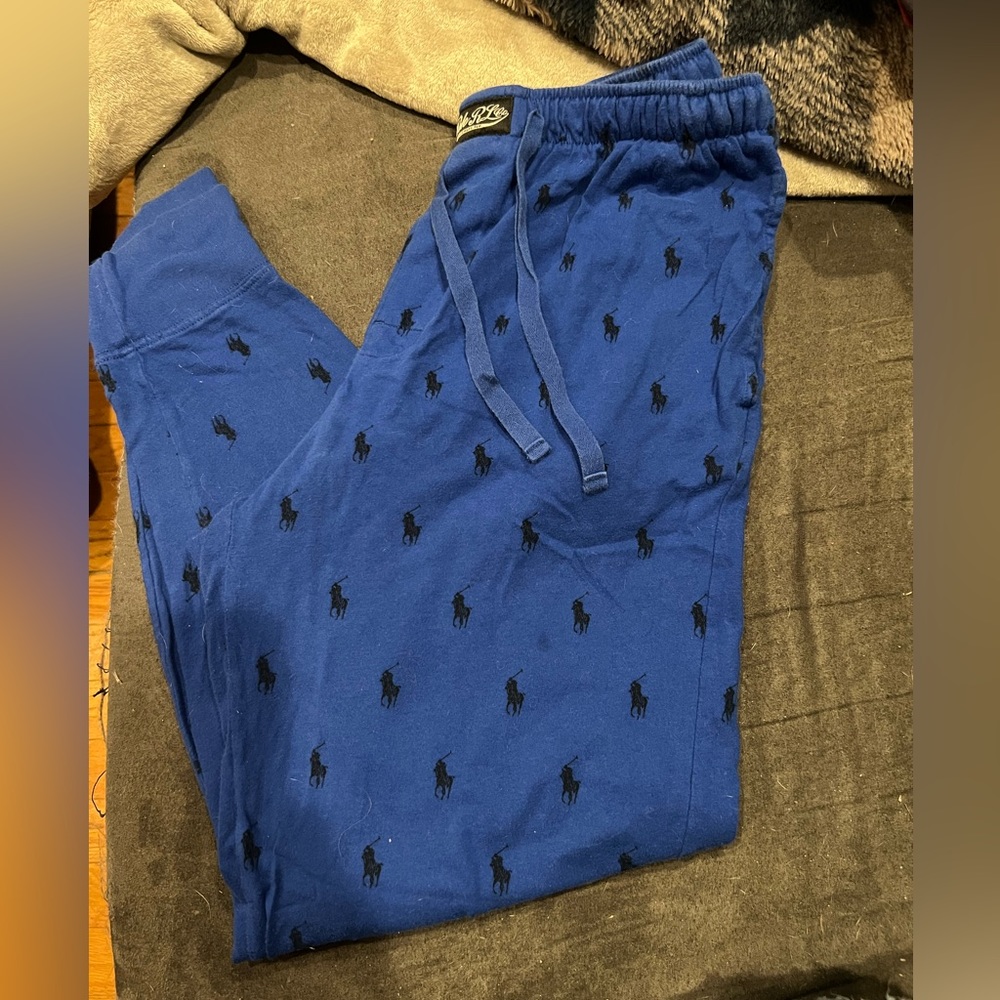 Men’s polo lounge wear